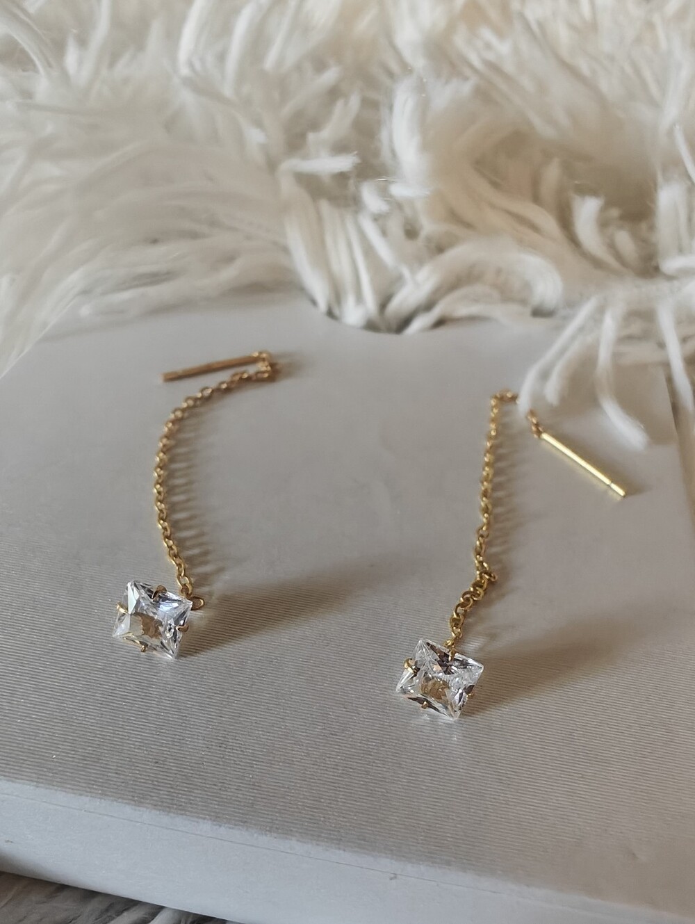 925 Gold Chain Crystal Drop Earrings, NWOT - Great Gift 🎁